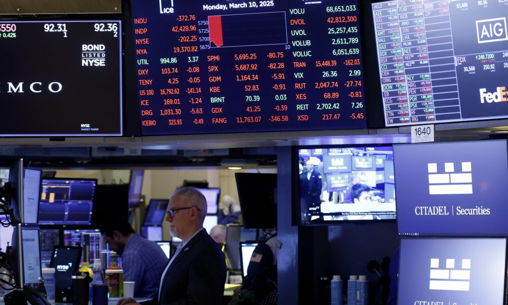 primele-semne-de-ingrijorare-pe-burse-dupa-ce-actiunile-gigantilor-tech-din-sua-au-trecut-brusc-pe-rosu